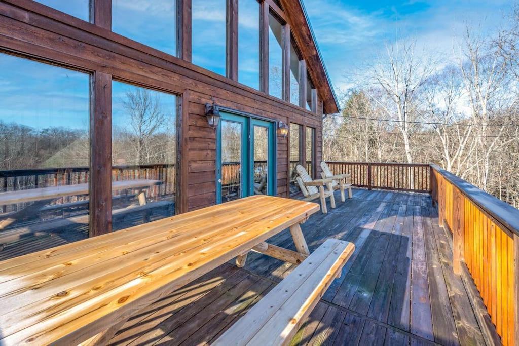 Dog Friendly! Views! Hot Tub! Close To Pf! Gsmnp Sevierville Bagian luar foto